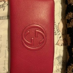 Gucci Soho travel wallet and coin purse